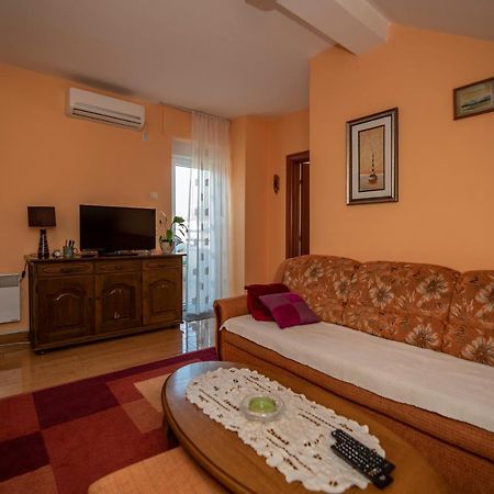 Апартаменты Apartman Pogled Требинье Экстерьер фото