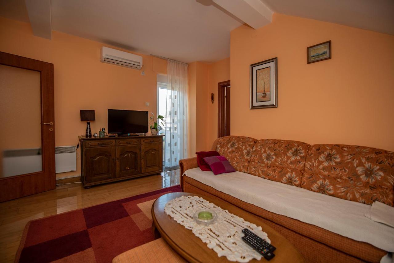 Апартаменты Apartman Pogled Требинье Экстерьер фото
